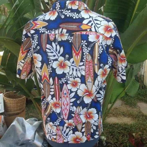 Authentic Hawaiian shirt - Picture 3 of 4